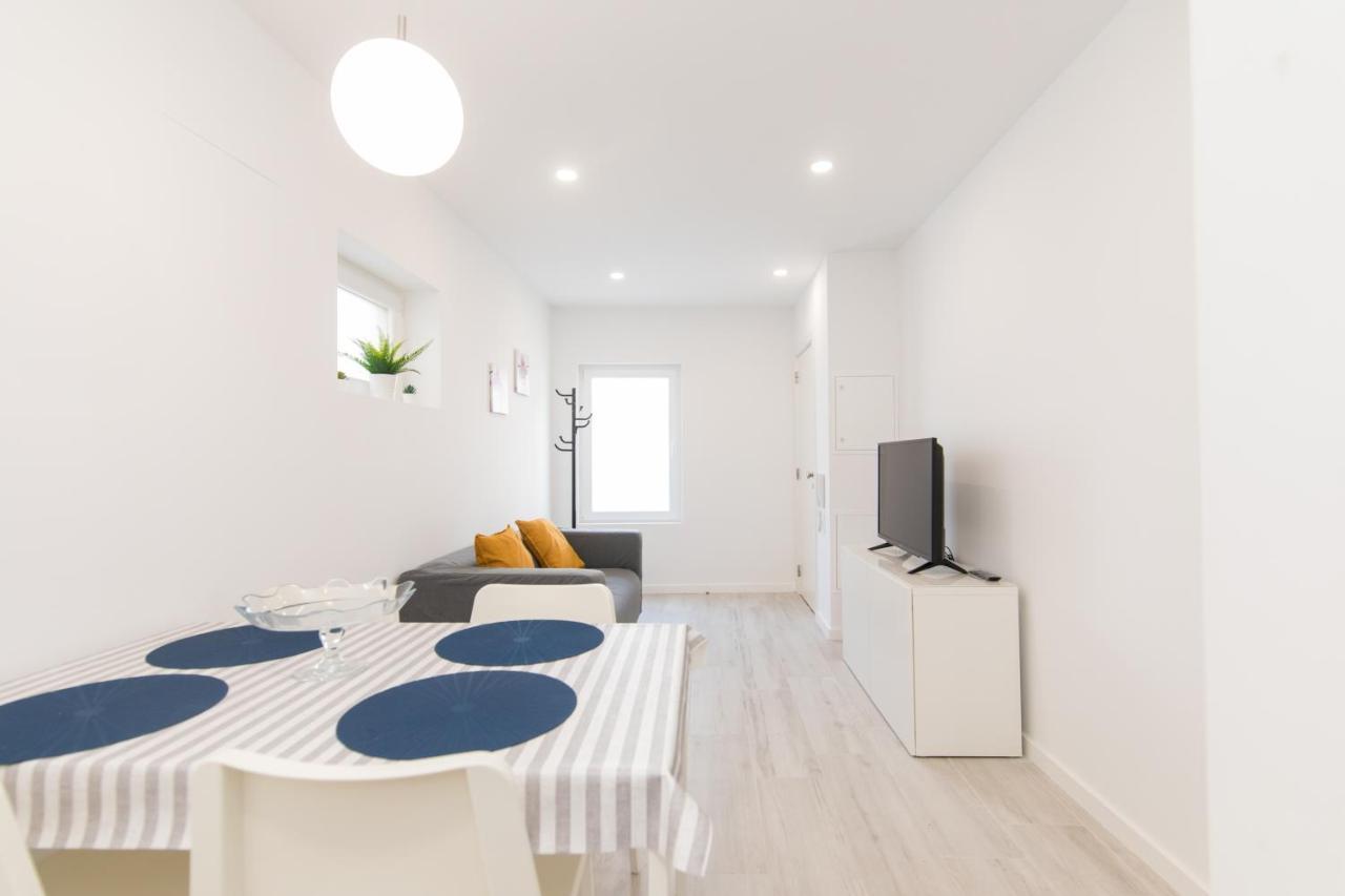 Apartamento Trival - a 1 minuto pé da praia Sesimbra Exterior foto